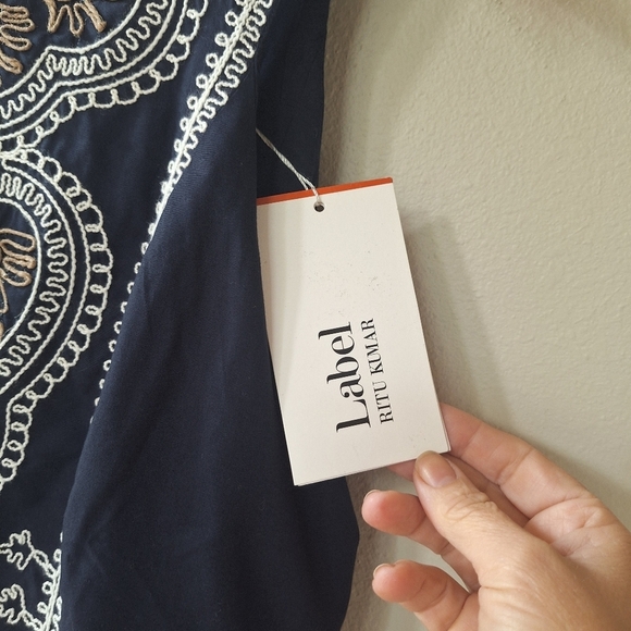NWT Label Ritu Kumar Navy Janette Midi Dress Embroidred Pleated Womens Size L - Picture 4 of 10